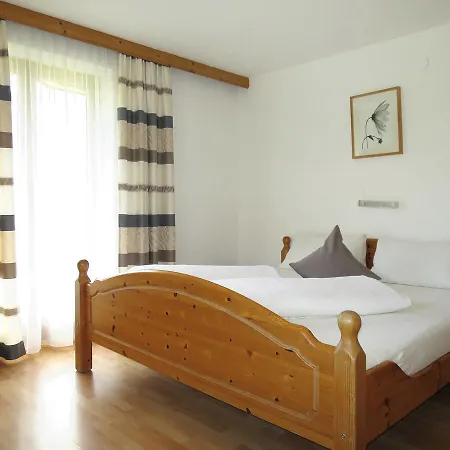 Haus Neuner 620w Apartment *